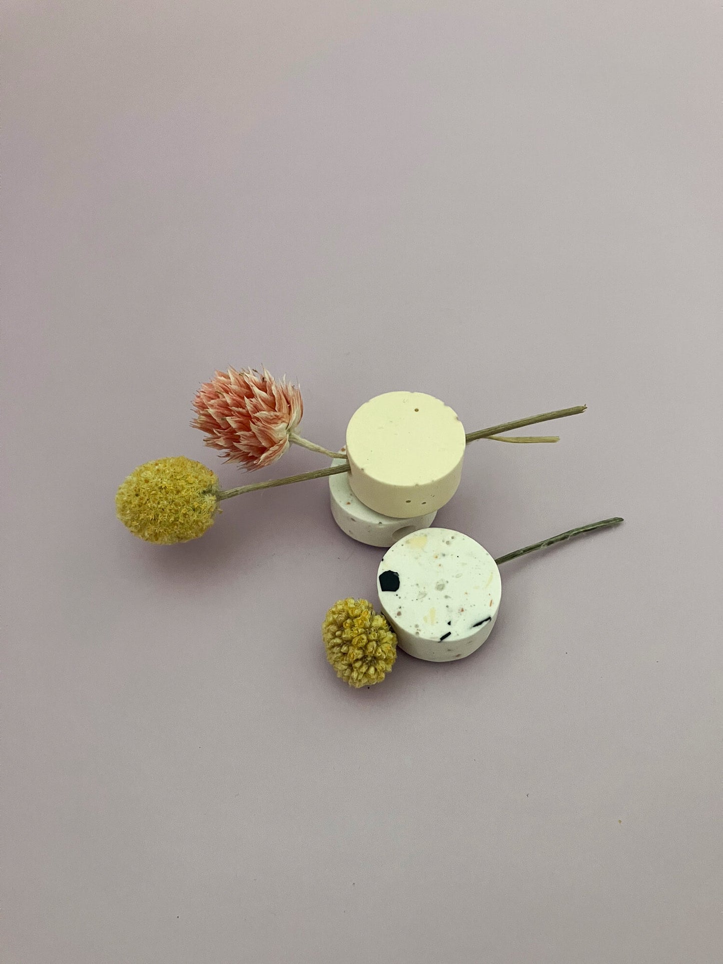 Magnetic flower buds