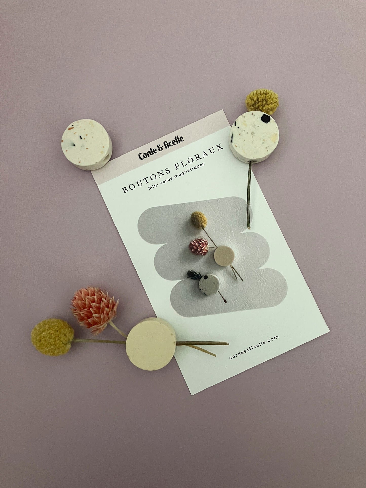 Magnetic flower buds